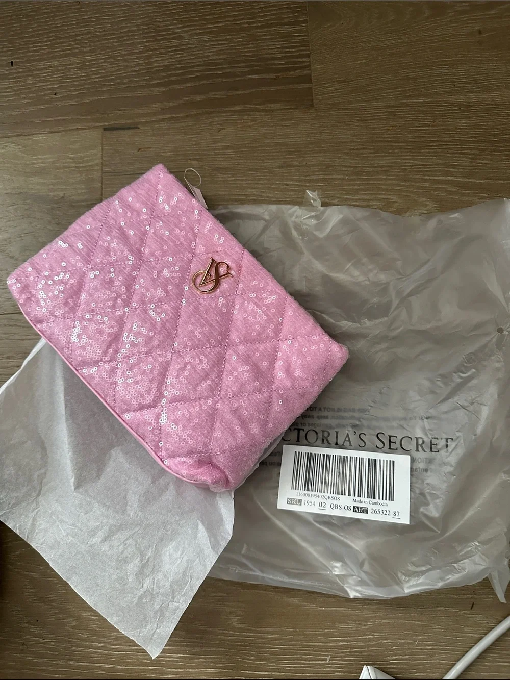 NWT Victoria's Secret Pink Sequin Quilted Cosmetic Pouch